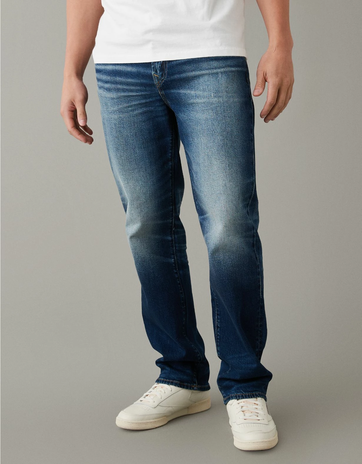 AE AirFlex+ Relaxed Straight Jean 3 AE AirFlex+ Relaxed Straight Jean