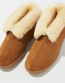 Minnetonka Sheepskin Ankle Boot -AMERICAN EAGLE Sales 7213 7283 200 b