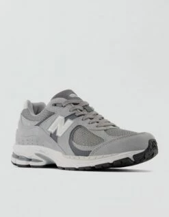 New Balance Men's 2002R Sneakers 5 New Balance Men's 2002R Sneakers -AMERICAN EAGLE Sales 7213 7534 006 b