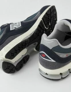 New Balance Men's 2002R Sneaker 6 New Balance Men's 2002R Sneaker -AMERICAN EAGLE Sales 7213 7577 410 b