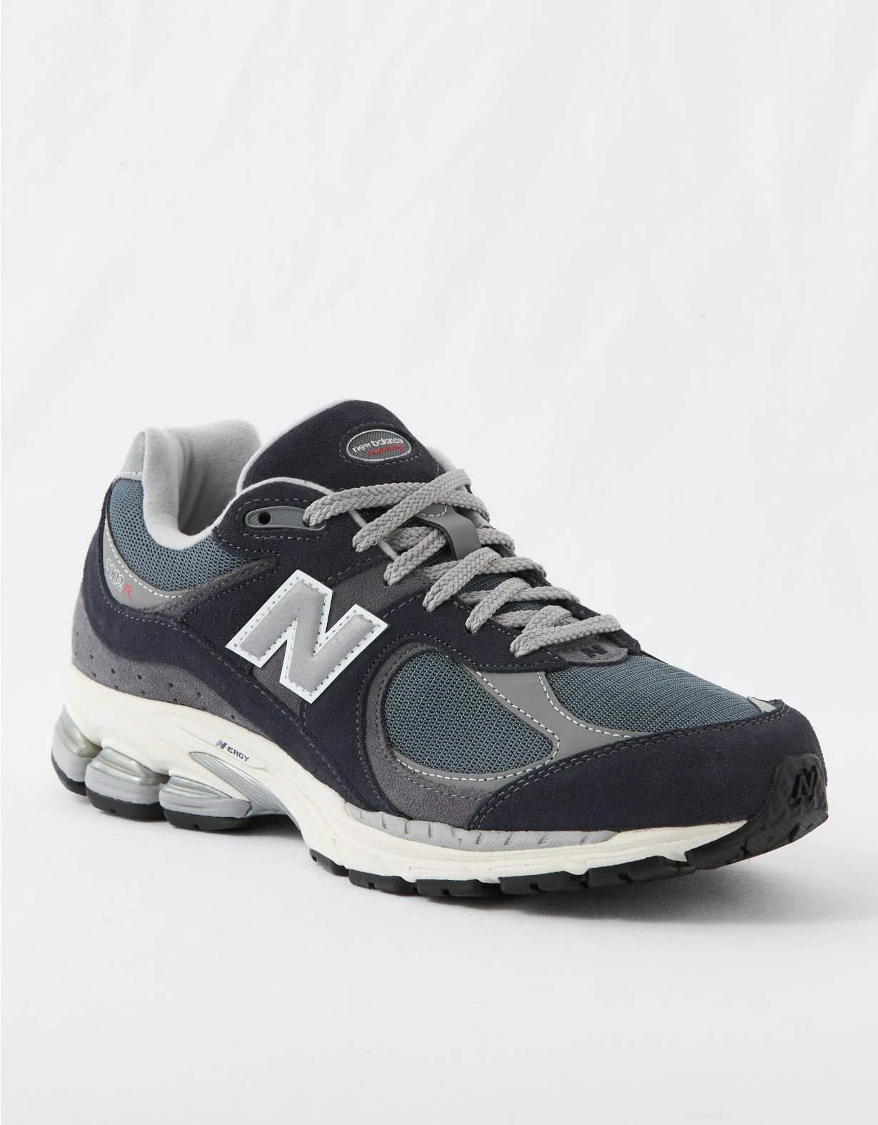 New Balance Men's 2002R Sneaker 3 New Balance Men's 2002R Sneaker